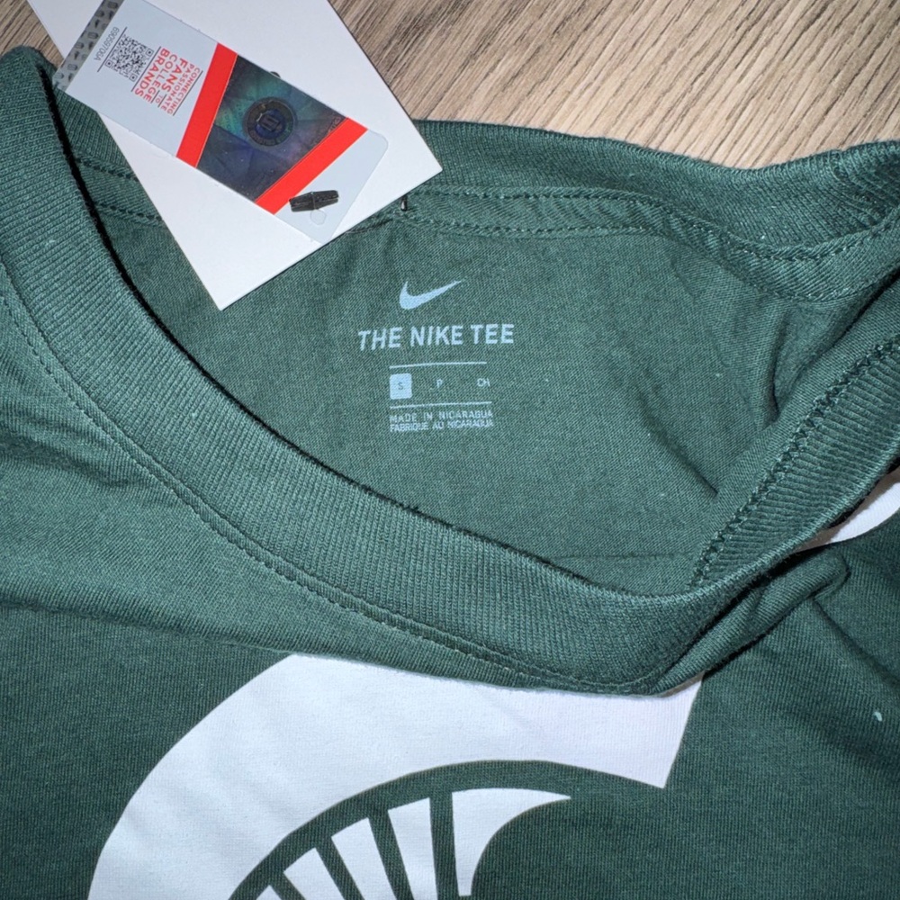Nike Women's Green Michigan State Spartans Primetime Evergreen Logo T-Shirt - Picture 3 of 4